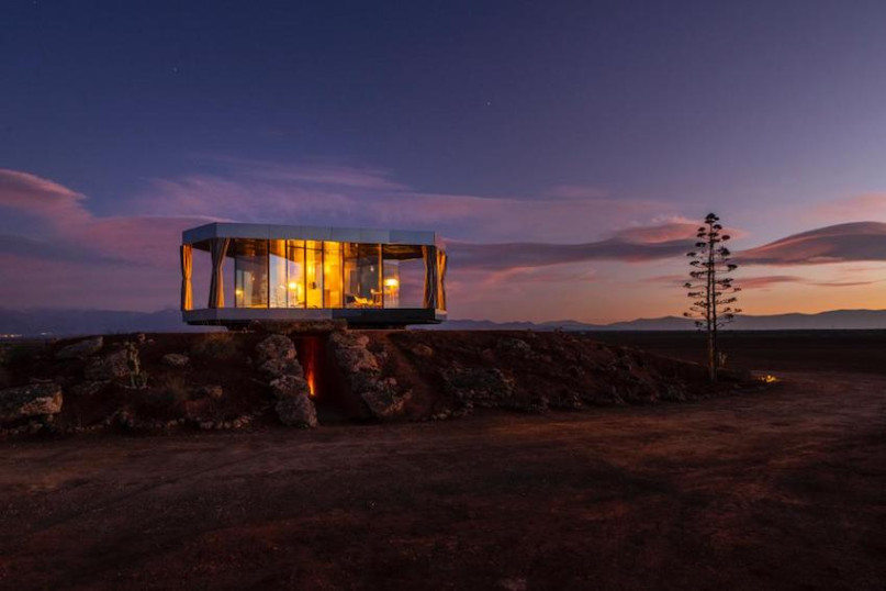 plush74 locations photo film production spain desert house glass00012