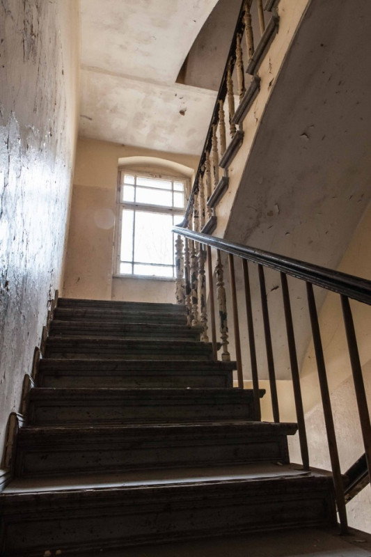 peluche74 locationcouting berlin filmlocation fotolocation scala abbandonata6