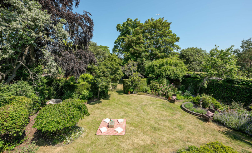 plush74 longwood house 26