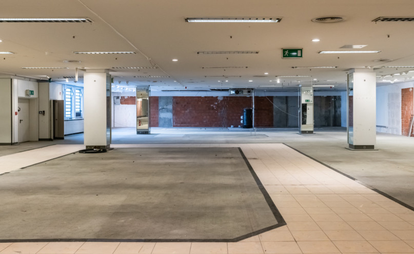 plush74 verlorene mall berlin 20