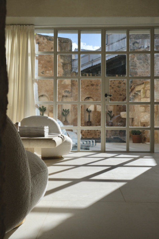 pluche74 magische binnenplaats casa mallorca 19