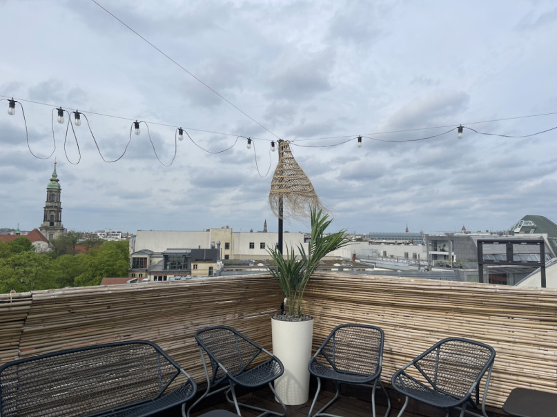 plush74 marvellous rooftop bar berlin 3