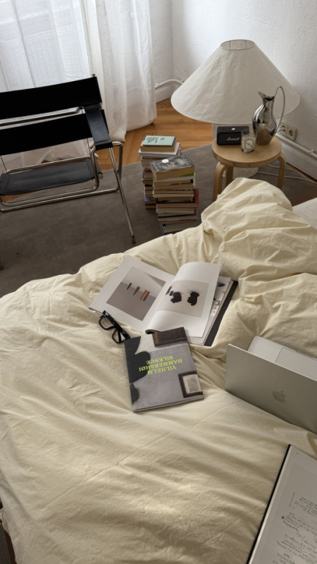 plush74 minimal altbau apartment berlin 28 (3)