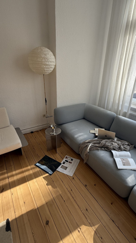 plush74 minimal altbau apartment berlin 33