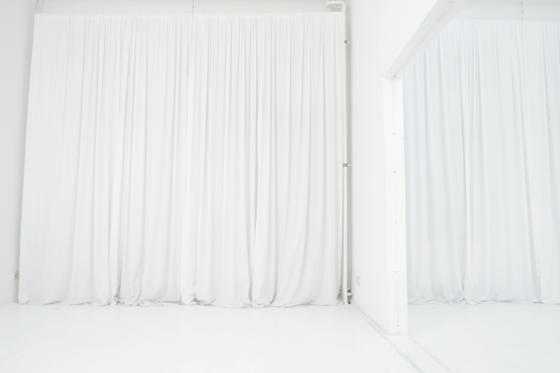 plush74 minimalist white studio berlin 3