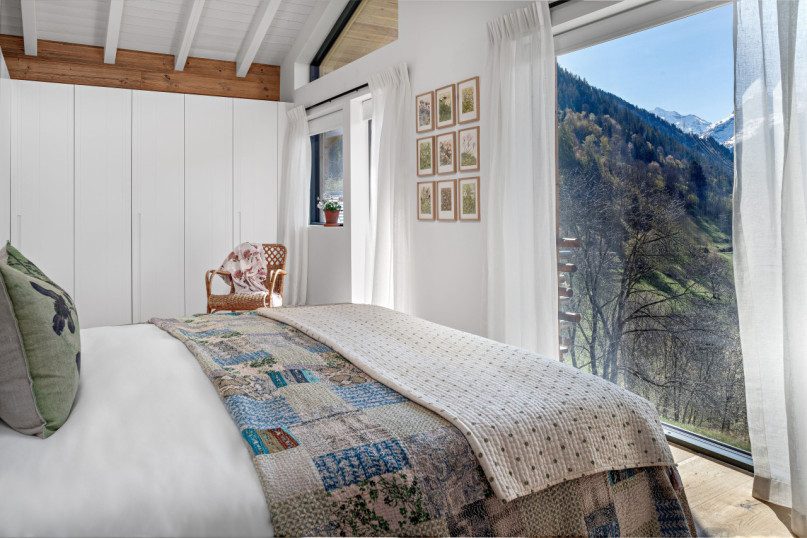 plush74 modern chalet in the swiss alps 18