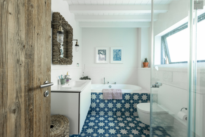 plush74 modern chalet in the swiss alps 23