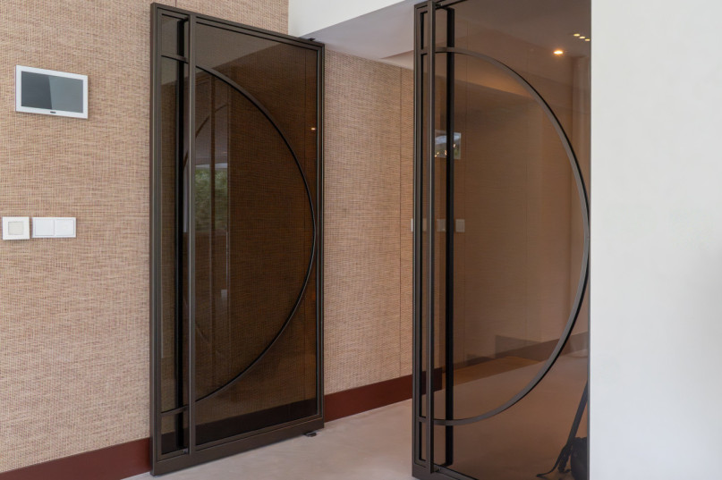 plush74 modern dutch villa with timeless elegance 11