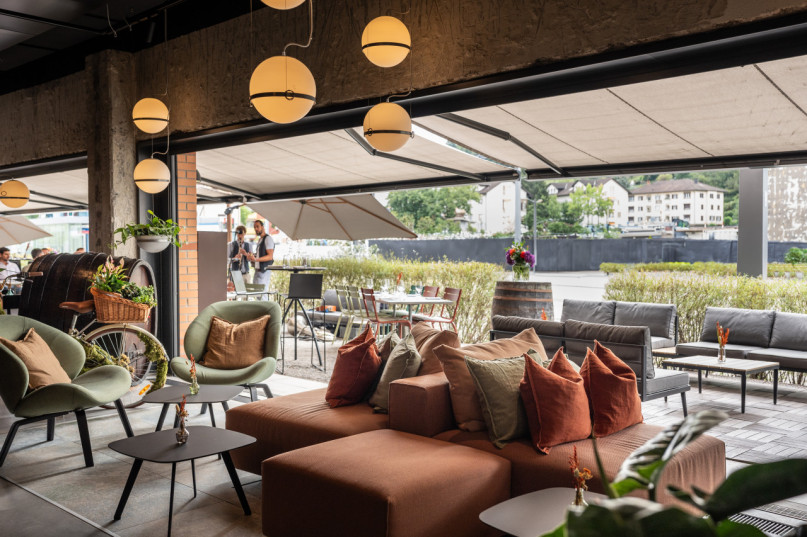 plush74 modern industrial event location 2