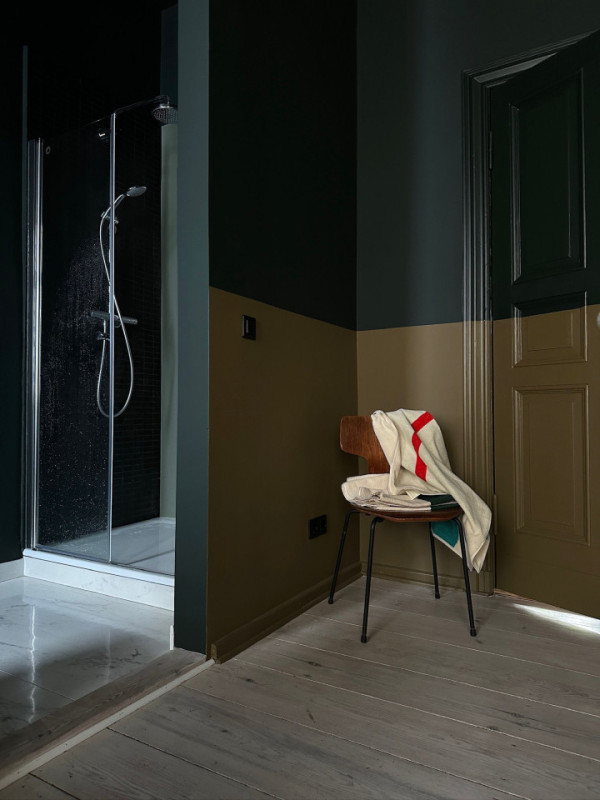 pluche74 gedempte kleuren appartement berlijn 5