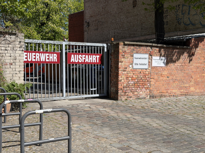 plush74 oderbergerstrasse 23