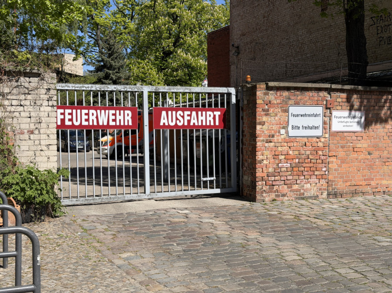 plush74 oderbergerstrasse 26