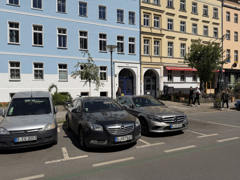plush74 oderbergerstrasse 68 (1)