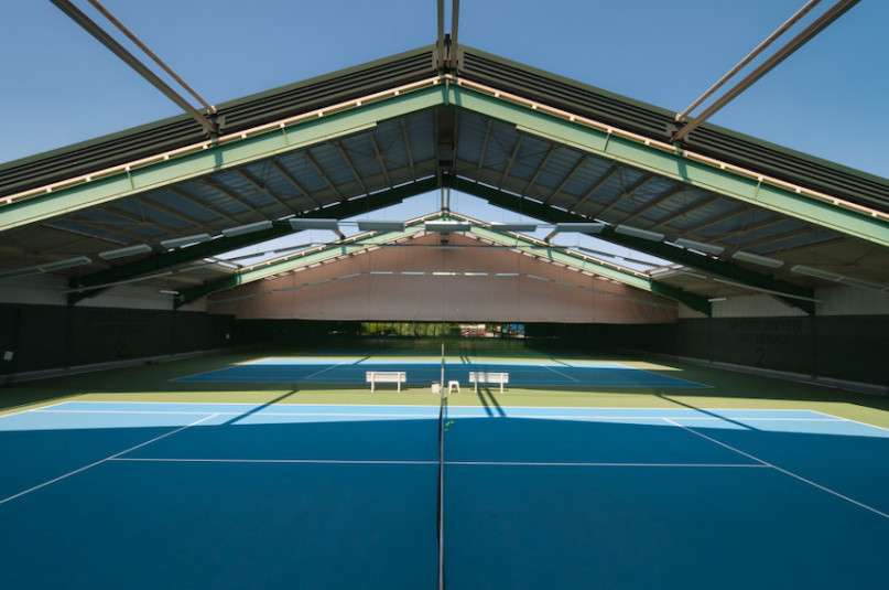 plush74 open roof tennis courts berlin 1