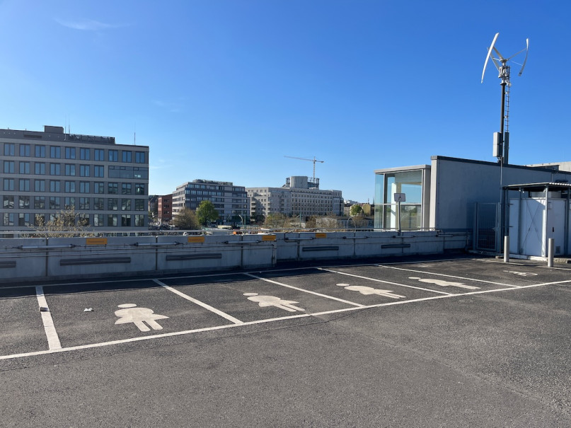 plush74 parkhaussuedkreuz 48