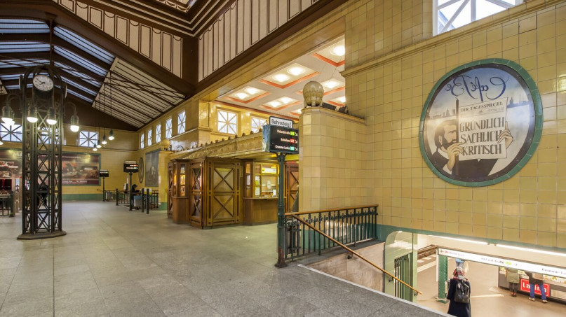 plush74 photo film event location germany berlin subway bhf wittenbergplatz17