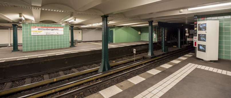 plush74 photo film event location germany berlin subway bhf wittenbergplatz4