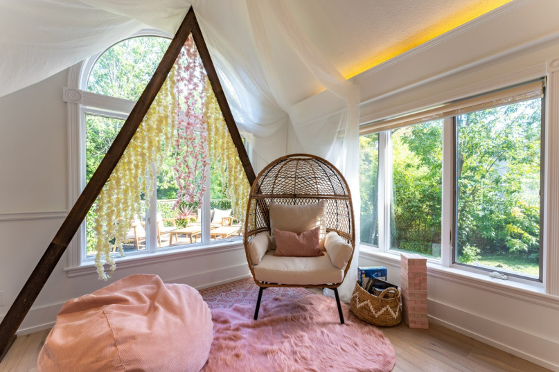 peluche74 foto film evento location toronto casa privata urbana canada casa luminosa colorata 21