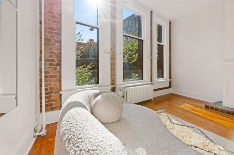 plush74 foto film event location vancouver urban loft kanada vintage studio home 19