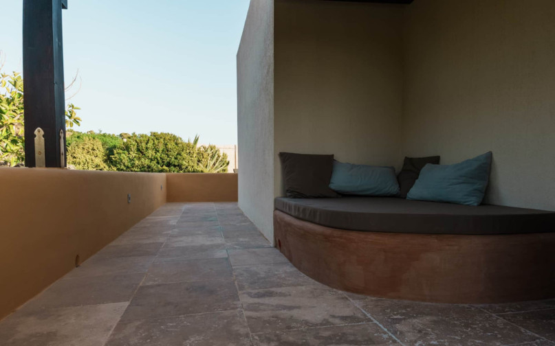 plush74 private island villa 14