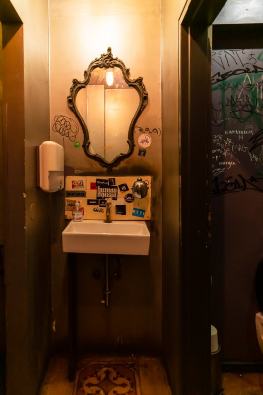 felpa74 alquiler película foto evento alemania berlín bar 17