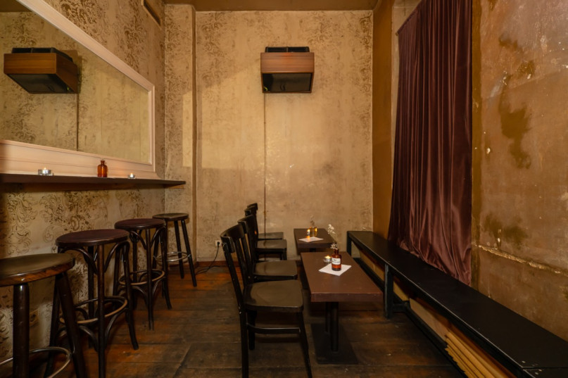 felpa74 alquiler película foto evento alemania berlín bar 4