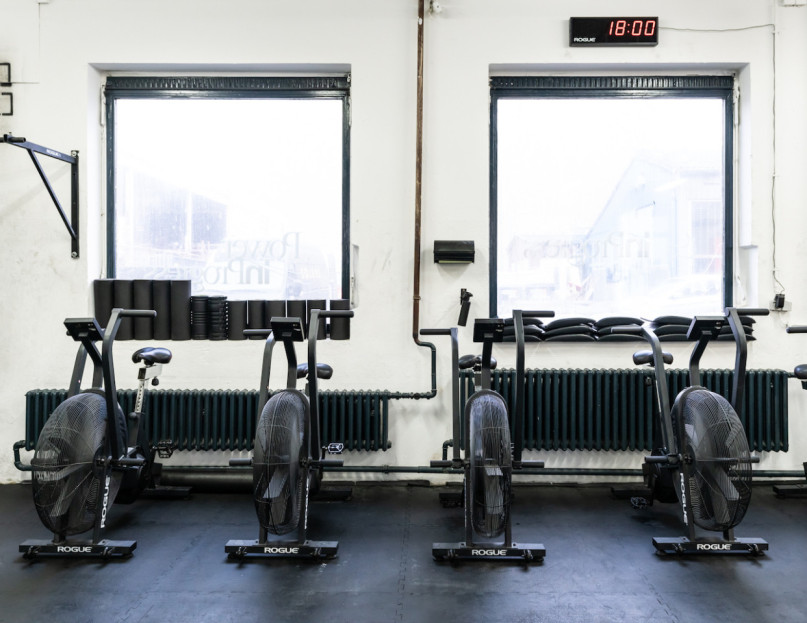 peluche74 noleggio film foto evento germania berlino sport studio space 4