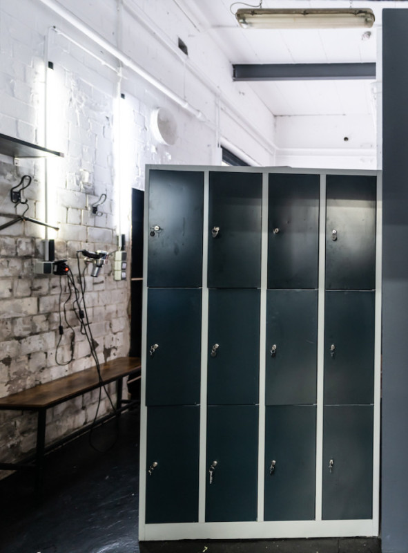 peluche74 noleggio film foto evento germania berlino sport studio spazio 52