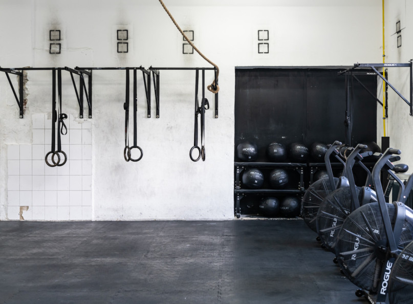 peluche74 noleggio film foto evento germania berlino sport studio spazio 70