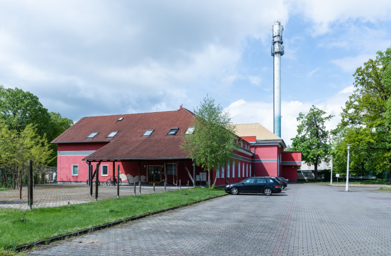 pluche74 verhuur film foto evenement duitsland brandenburg ballhouse bowling ruimte 40
