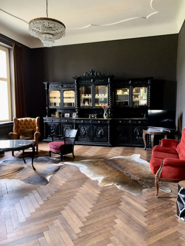 peluche74 affitto location film foto evento castello villa campagna giardino velluto 9 (2)