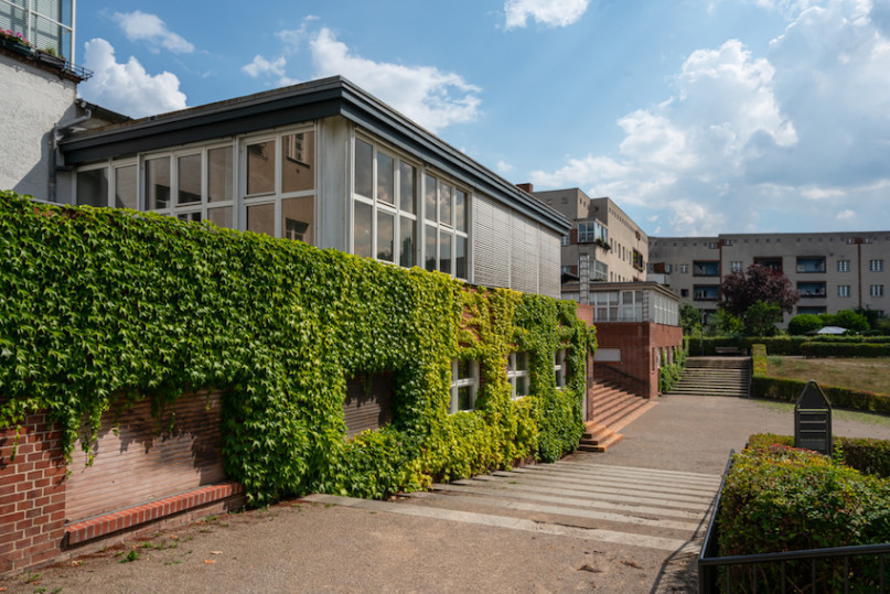 plush74 rental location film photo event village colors city berlin 6