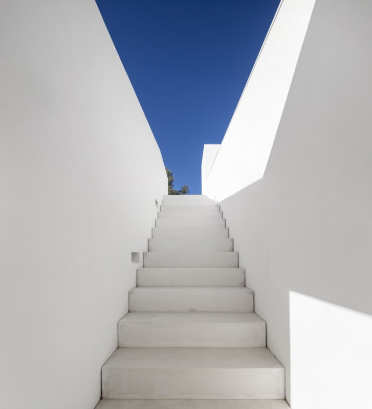 felpa74 alquiler ubicación película foto producción rodaje moderno blanco limpio casa villa gráfico lujo13