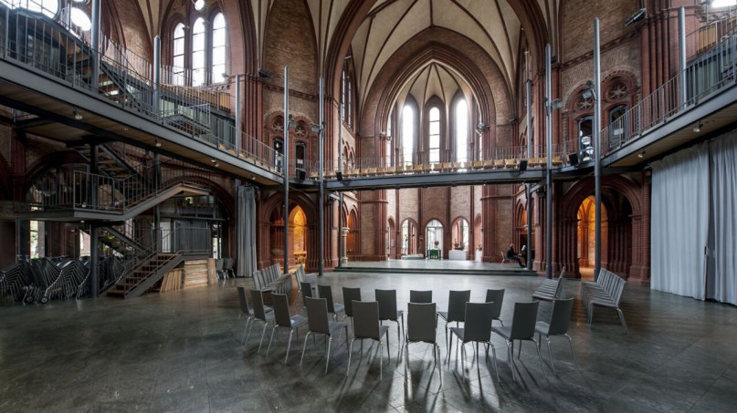 plush74 rental photo film event germany church historic berlin00011