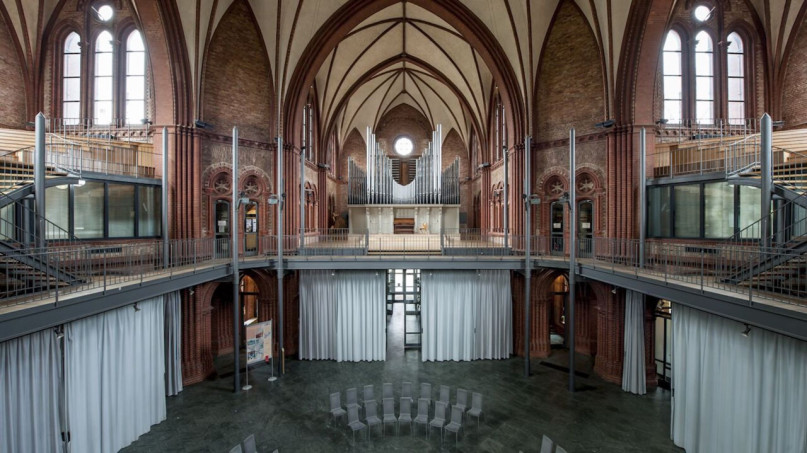 plush74 rental photo film event germany church historic berlin00016
