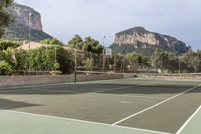 plush74 rental photo film production villa farmhouse mallorca00002