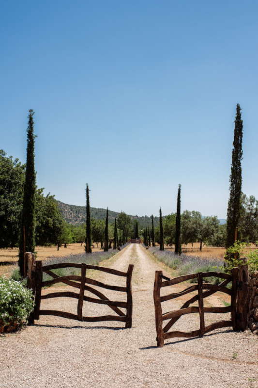 plush74 rental photo film production villa farmhouse mallorca00015