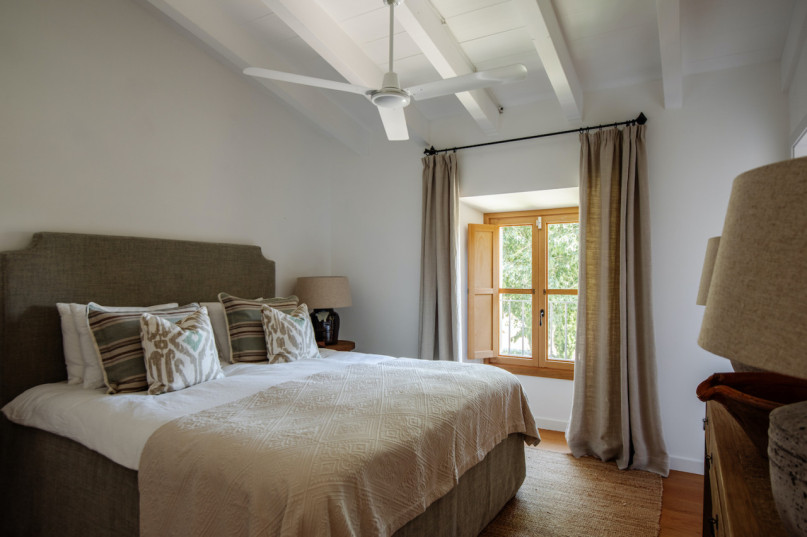 plush74 rental photo film production villa farmhouse mallorca00022