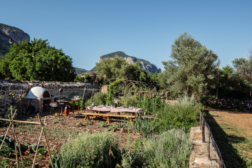 plush74 rental photo film production villa farmhouse mallorca00051