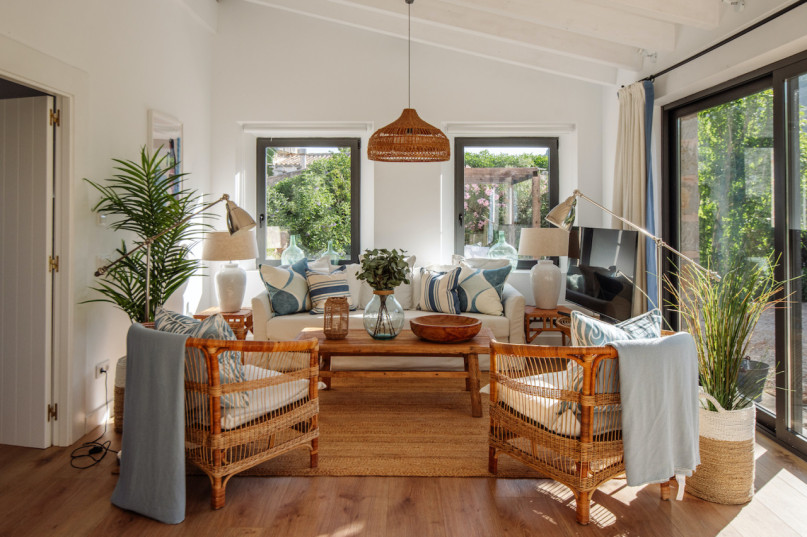 plush74 rental photo film production villa farmhouse mallorca00054