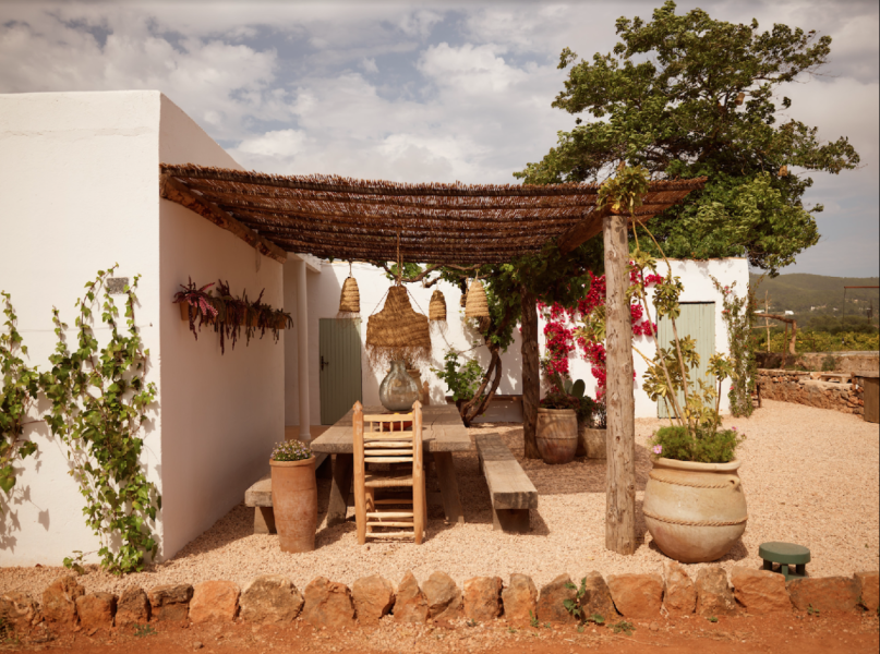 pluche74 verhuur producties locaiton foto film boerderij ibiza spanje00021