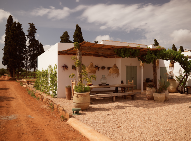 pluche74 verhuur producties locaiton foto film boerderij ibiza spanje00022