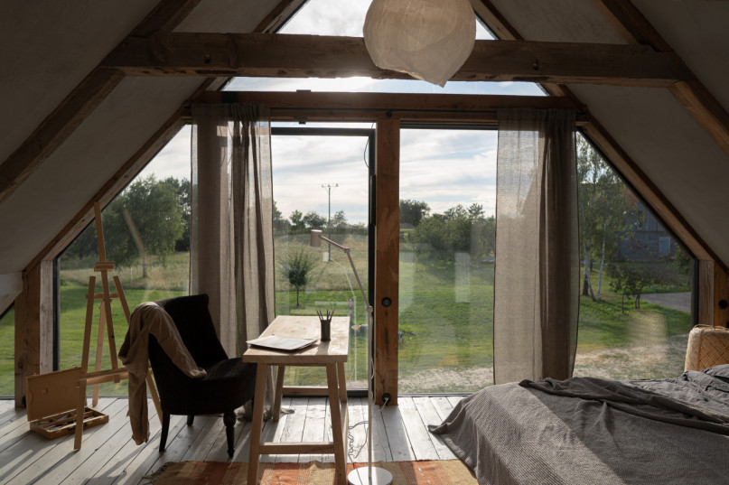 plush74 Vermietung Produktionen Location Fotofilm Finca Polen Scheune Landschaft00098