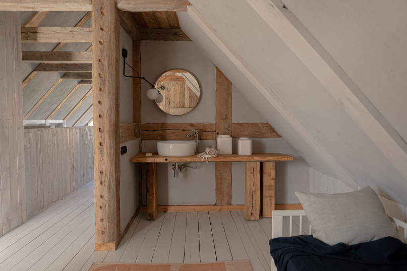 plush74 Vermietung Produktionen Location Foto Film Finca Polen Scheune Landschaft00103