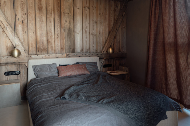 plush74 Verleih Produktionen Locaiton Foto Film Finca Polen Scheune countryside00112