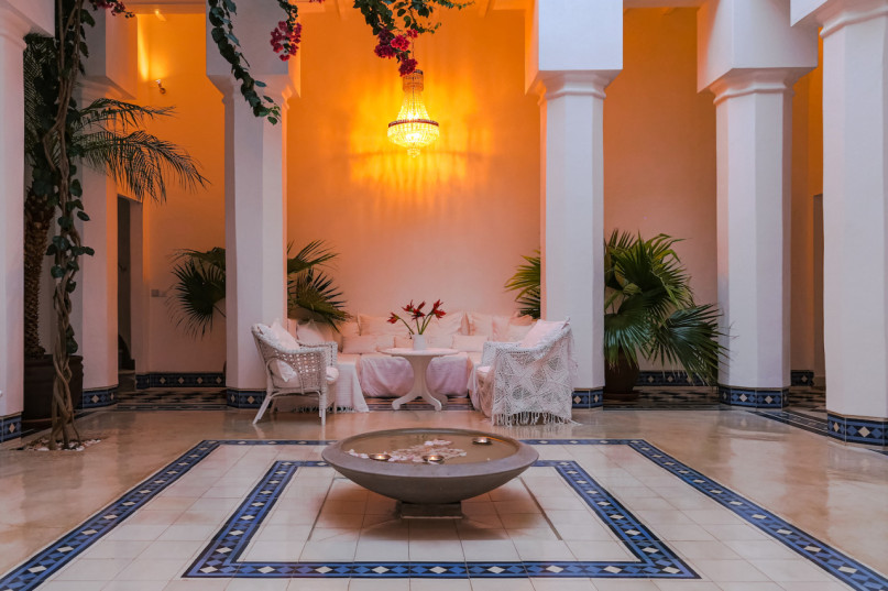 felpa74 alquiler producciones locaiton foto film hotel bb blanco portugal convent00024