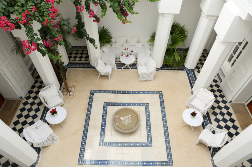 felpa74 alquiler producciones locaiton foto film hotel bb blanco portugal convent00039