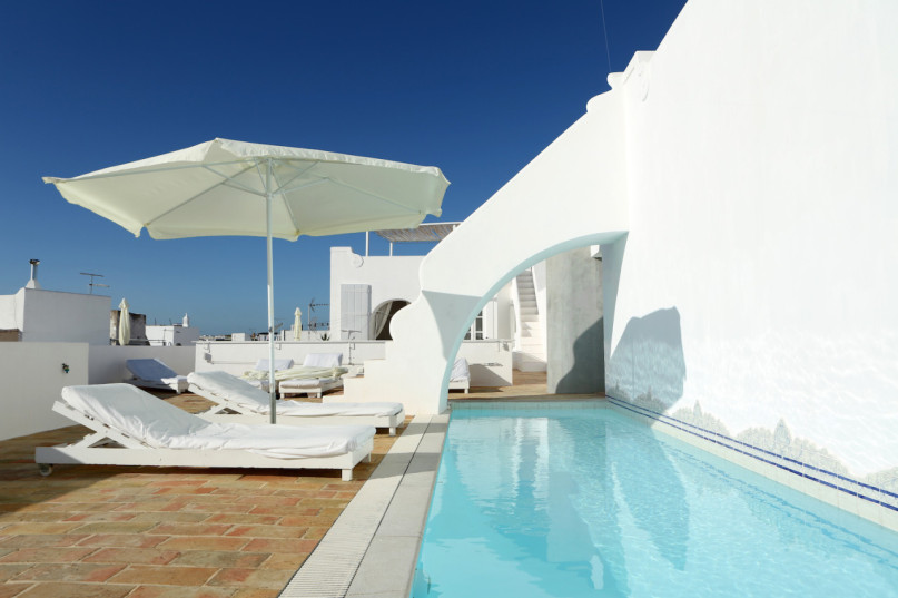 felpa74 alquiler producciones locaiton foto film hotel bb blanco portugal convent00042