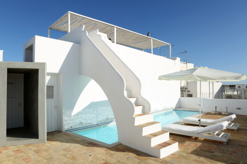 felpa74 alquiler producciones locaiton foto film hotel bb blanco portugal convent00043