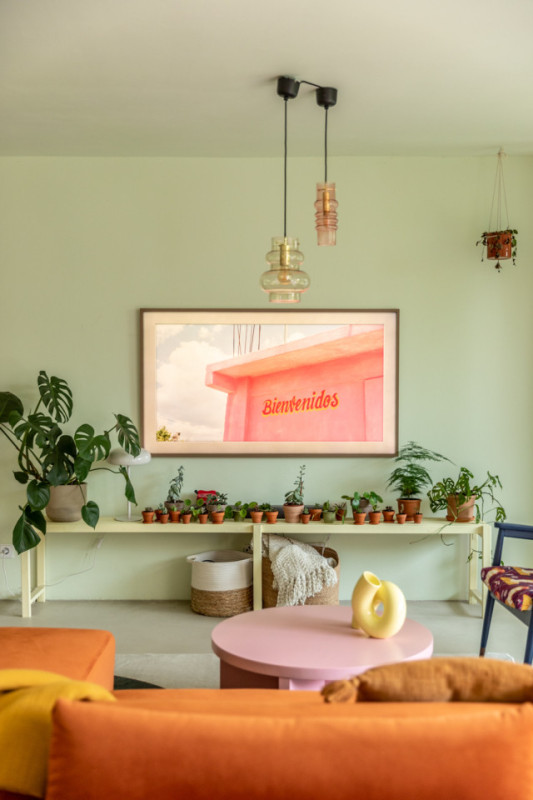 plush74 rental productions locaiton photo film house colourful hamburg germany11